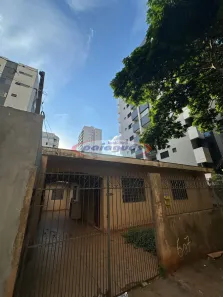 Casa com 1 Quarto para alugar, 50m² no Zona 07, Maringá