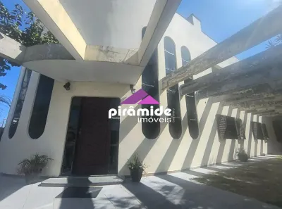 Sobrado com 5 Quartos à venda, 340m² no Pontal de Santa Marina, Caraguatatuba