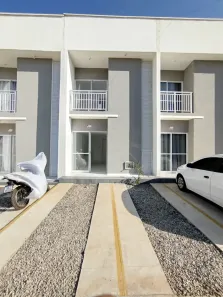 Sobrado com 3 Quartos à venda, 70m² no Prefeito José Walter, Fortaleza