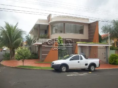Sobrado com 4 Quartos à venda, 291m² no Vila Ana Maria, Ribeirão Preto