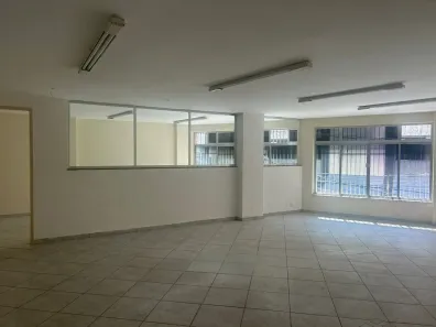 Ponto Comercial com 5 Quartos para alugar, 145m² no Centro, Belford Roxo