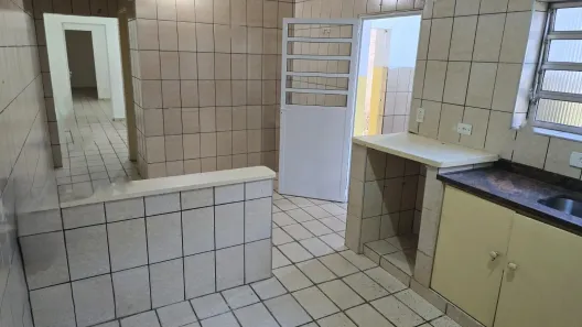 Casa com 2 Quartos para alugar, 55m² no Vila Flórida, Guarulhos