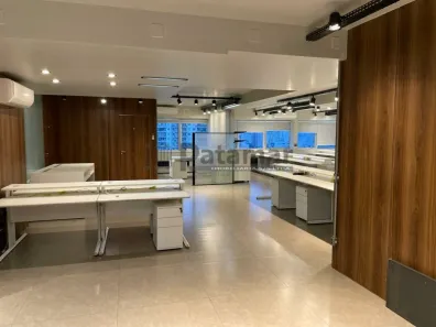 Imóvel Comercial para alugar, 218m² no Centro, São Paulo