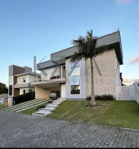 Casa de Condomínio com 4 Quartos à venda, 285m² no Ingleses do Rio Vermelho, Florianópolis