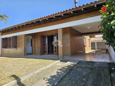 Casa com 5 Quartos à venda, 137m² no Rainha do Mar, Xangri-lá