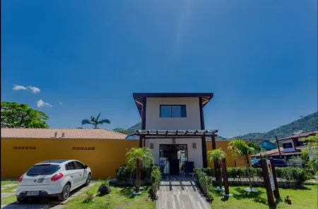 Imóvel Comercial com 11 Quartos à venda, 702m² no Lagoinha, Ubatuba