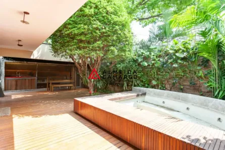 Casa com 3 Quartos à venda, 272m² no Boaçava, São Paulo