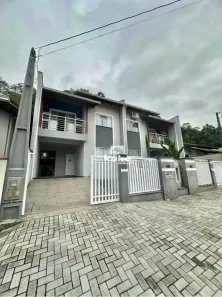 Casa com 3 Quartos à venda, 137m² no Jaraguá 99, Jaraguá do Sul