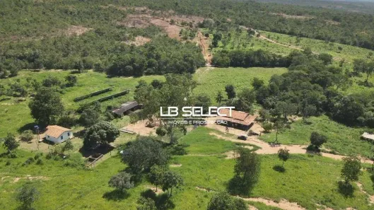 Fazenda/Sítio com 2 Quartos à venda, 214m² no Várzea da Palma, Várzea da Palma