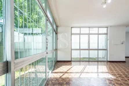Casa com 3 Quartos para alugar, 500m² no Saúde, São Paulo