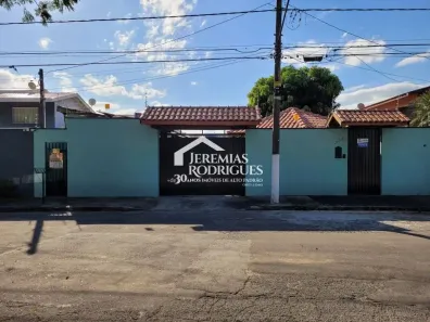 Casa com 4 Quartos à venda, 675m² no Loteamento Eduardo da Silva Neto, Pindamonhangaba