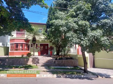 Casa com 4 Quartos para alugar, 471m² no São Paulo II, Cotia