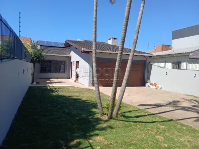 Casa com 2 Quartos à venda, 146m² no Rio Branco, Canoas