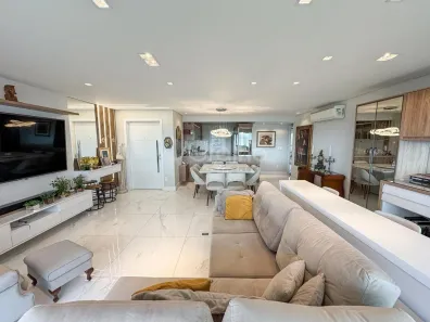 Apartamento com 3 Quartos para alugar, 209m² no Agronômica, Florianópolis