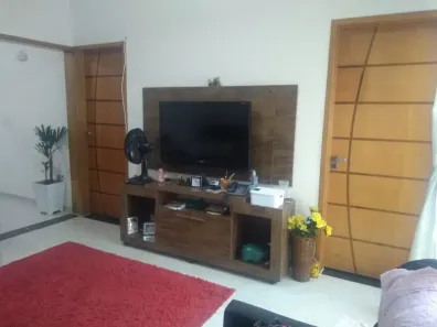 Casa com 2 Quartos à venda, 100m² no Jardim Ivana, São Paulo
