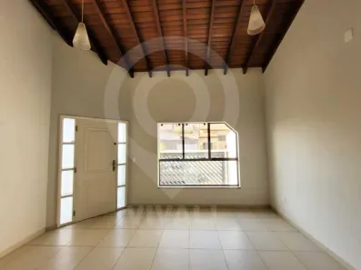Sobrado com 3 Quartos à venda, 125m² no Loteamento Rei de Ouro, Itatiba