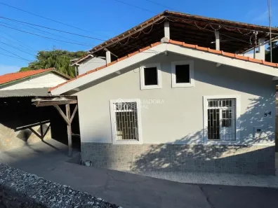 Casa com 3 Quartos à venda, 160m² no Centro, São José