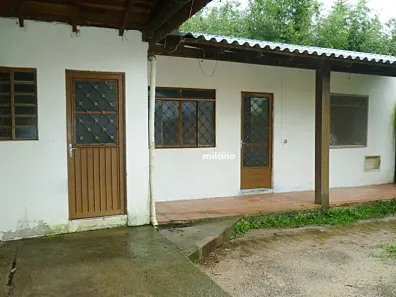 Casa com 2 Quartos para alugar, 80m² no Chapéu do Sol, Porto Alegre