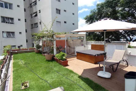 Casa de Condomínio com 3 Quartos à venda, 241m² no Sumarezinho, São Paulo