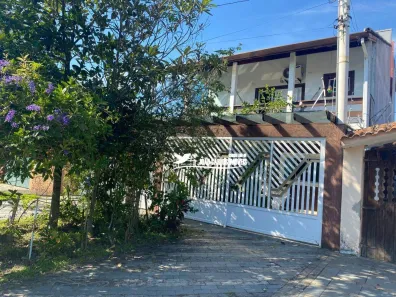 Sobrado com 4 Quartos à venda, 297m² no Jardim Suarão - Praia, Itanhaém