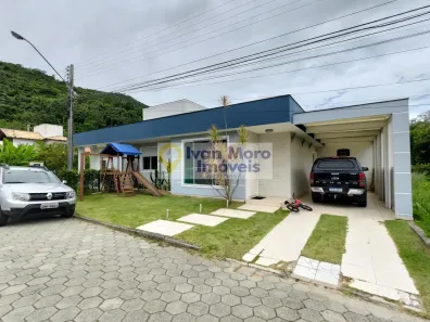 Casa com 4 Quartos à venda, 224m² no Ponta das Canas, Florianópolis