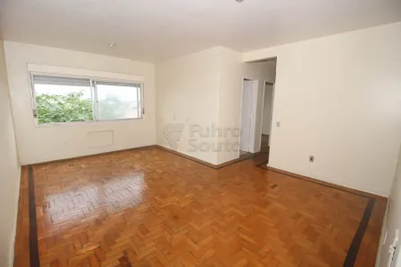 Apartamento com 3 Quartos para alugar, 137m² no Centro, Pelotas