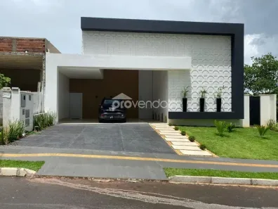 Casa com 4 Quartos à venda, 215m² no Residencial Goiânia Golfe Clube, Goiânia