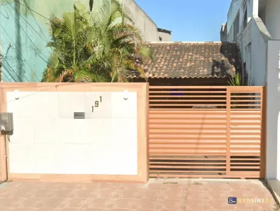 Casa com 2 Quartos à venda, 120m² no Parque Jóquei Club, Campos dos Goytacazes