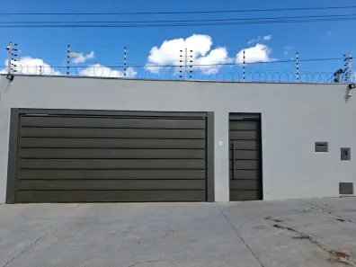 Casa com 4 Quartos à venda, 300m² no Anexo Itamaraty, Anápolis