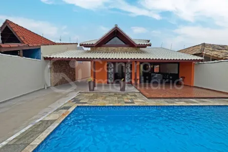 Casa com 4 Quartos à venda, 181m² no Quinta do Guarau, Peruíbe