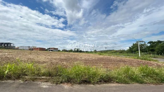 Lote/Terreno à venda, 200m² no Centro (Ártemis), Piracicaba