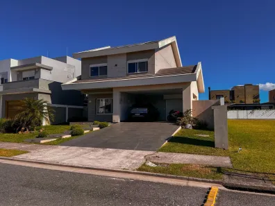 Casa de Condomínio com 3 Quartos à venda, 226m² no Laranjal, Pelotas