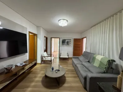 Casa com 5 Quartos à venda, 190m² no Floresta, Belo Horizonte