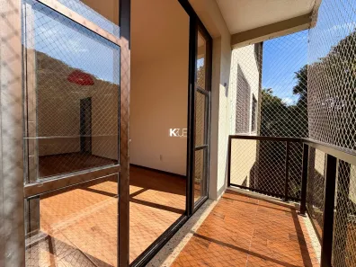Apartamento com 3 Quartos para alugar, 96m² no Coqueiros, Florianópolis