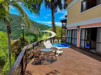 Casa com 4 Quartos para alugar, 400m² no Itaipu, Niterói