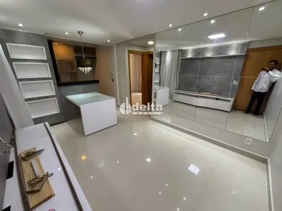 Apartamento com 2 Quartos para alugar, 84m² no Aclimação, Uberlândia