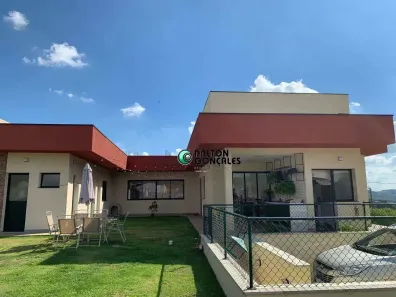 Fazenda/Sítio com 6 Quartos à venda, 177m² no Centro, Itupeva