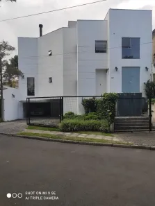 Casa com 3 Quartos à venda, 340m² no Jardim Social, Curitiba