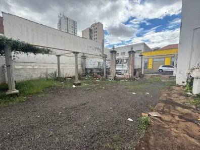 Ponto Comercial com 9 Quartos para alugar, 381m² no Centro, Ribeirão Preto