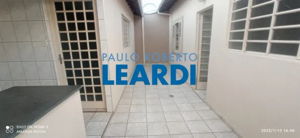 Casa com 3 Quartos à venda, 166m² no Jardim Centenário, Poços de Caldas