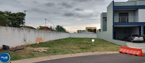 Lote/Terreno à venda, 409m² no Jardim Residencial Dona Lucilla, Indaiatuba