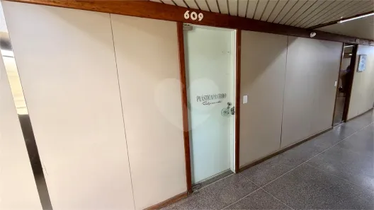 Sala Comercial à venda, 33m² no Canela, Salvador