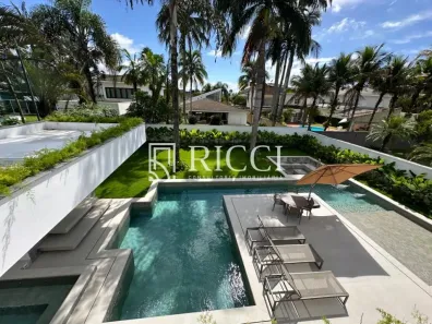 Casa com 7 Quartos à venda, 1000m² no Jardim Acapulco, Guarujá