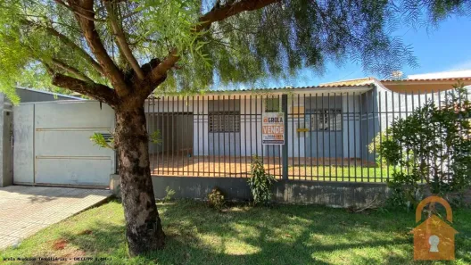 Casa com 5 Quartos à venda, 203m² no Jardim Izabel, Campo Mourão