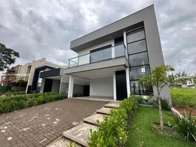 Casa de Condomínio com 4 Quartos à venda, 211m² no Brasília, Londrina