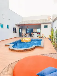 Casa com 3 Quartos à venda, 270m² no Santa Mônica, Uberlândia
