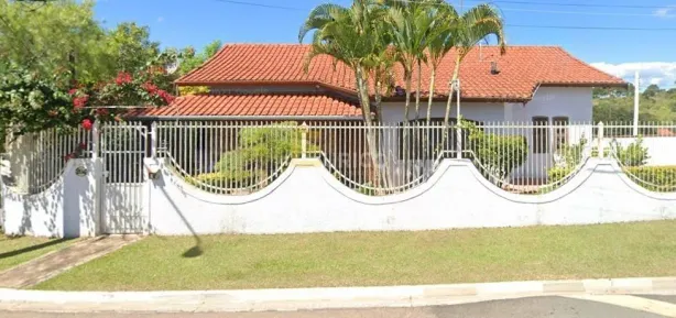 Casa com 3 Quartos à venda, 300m² no Buracão, Vinhedo