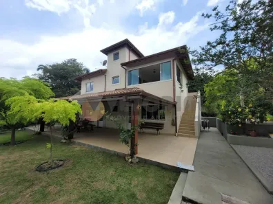 Fazenda/Sítio com 5 Quartos à venda, 500m² no Área Rural de Paraibuna, Paraibuna