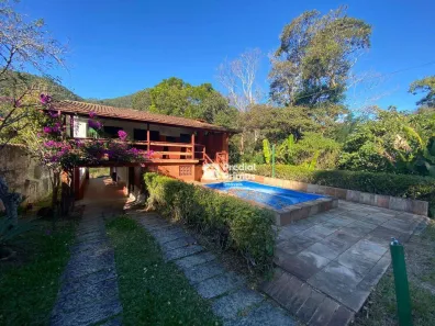 Casa com 4 Quartos à venda, 270m² no Ponte da Saudade, Nova Friburgo
