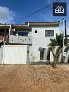 Sobrado com 3 Quartos à venda, 242m² no Alto Alegre, Cascavel